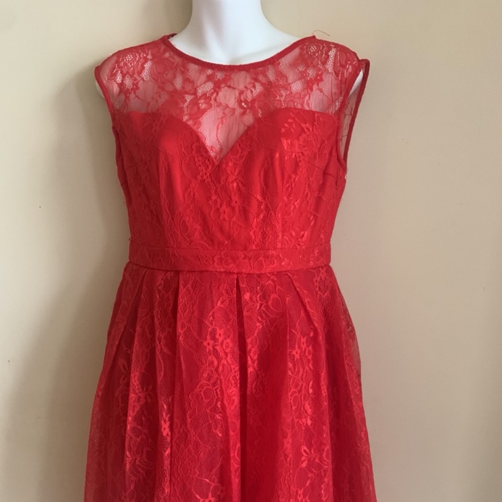 RED DRESS